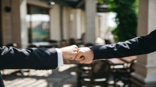 Partnerstvo rukovanje