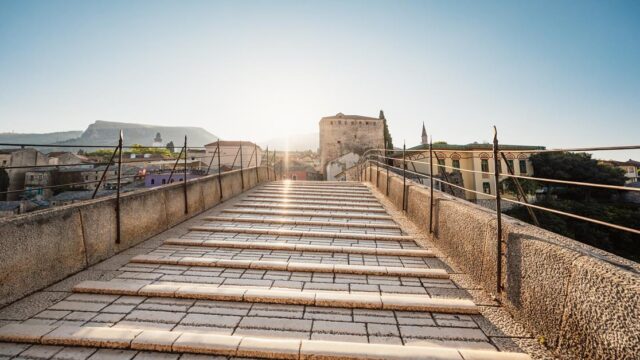 Stari most u Mostaru Mostar kao potencijalna lokcaija za kupovinu luksuzne nekretnine