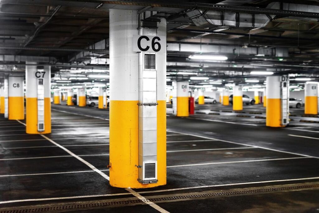 Parking prostor unutar zgrade